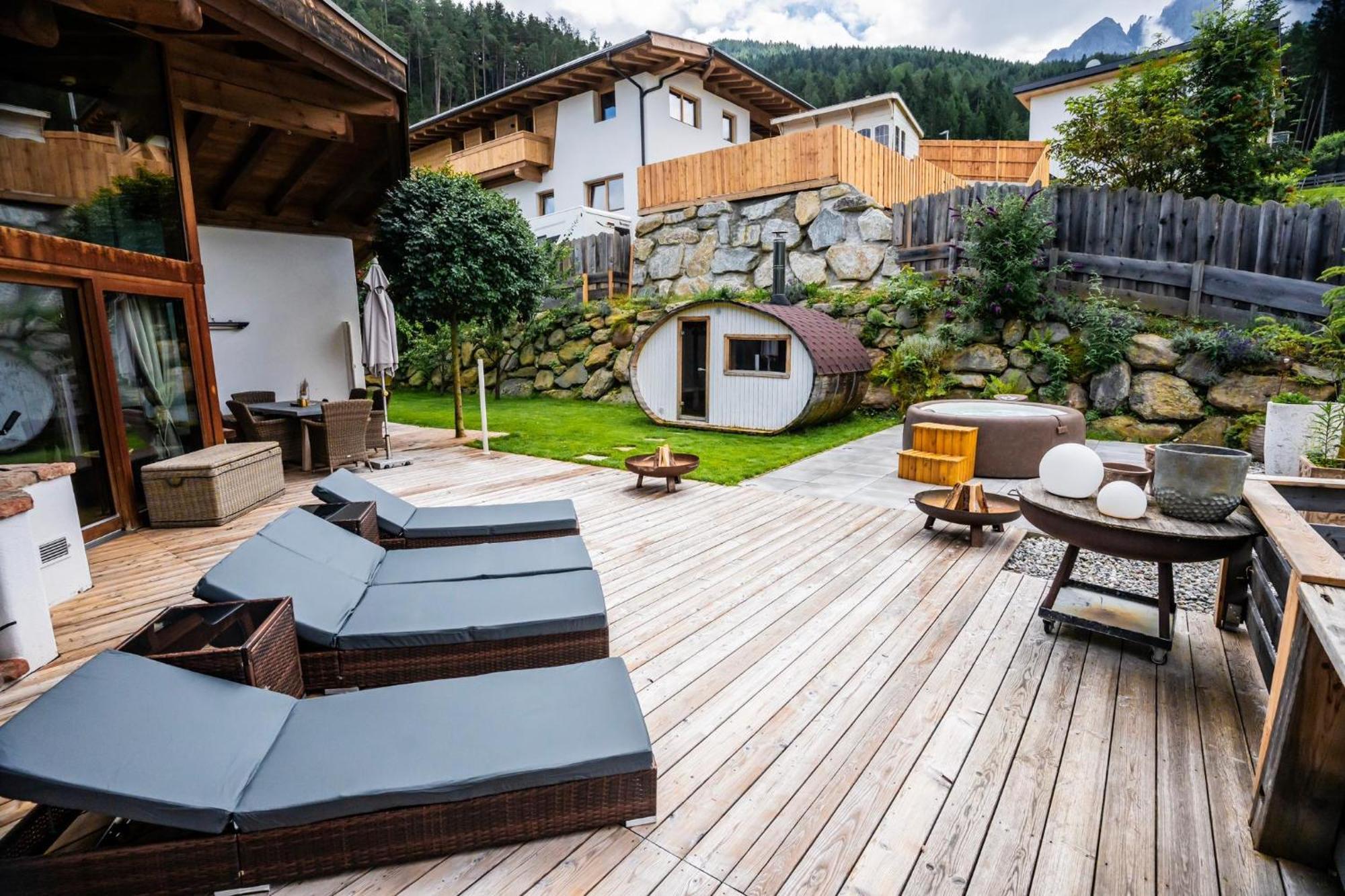 Chaletserlesblicktirol Mieders Exteriör bild